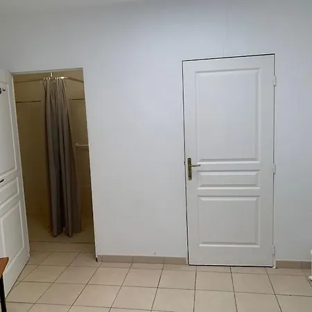 Appartamento Magnifique Calme Avec Piscine *