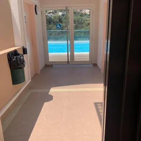 Magnifique Calme Avec Piscine *