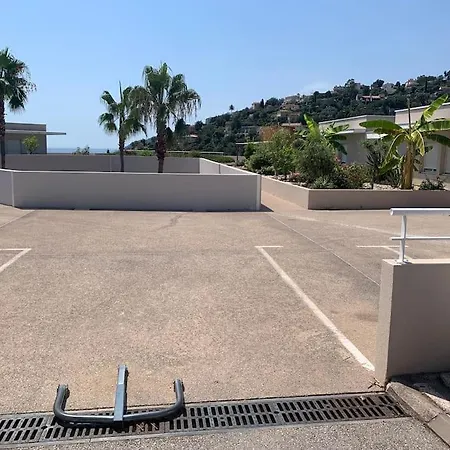 Magnifique Calme Avec Piscine *