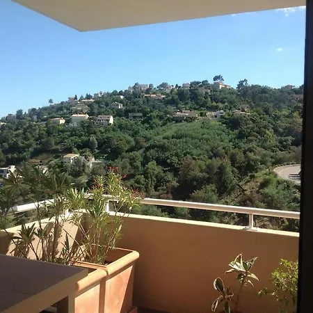 Magnifique Calme Avec Piscine *