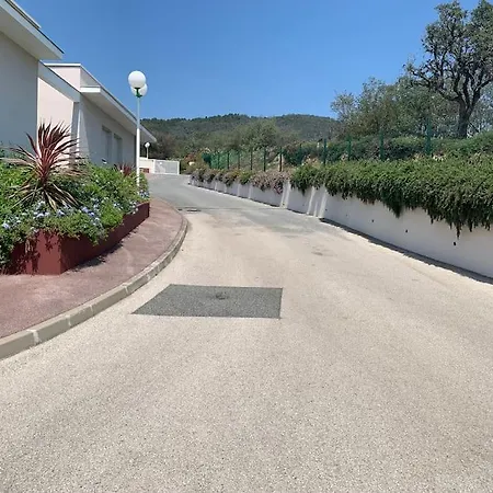 Magnifique Calme Avec Piscine